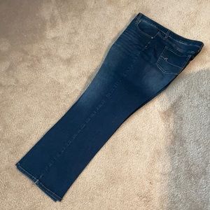 Midrise starched blue jeans